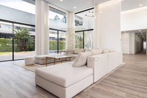 Villa i Almada, Setubal, Almada - € 2.800.000 | Ref: CAS_1731 - foto 1