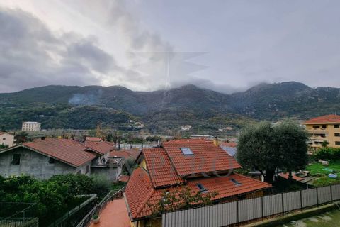Villa a Ventimiglia, Imperia, Ventimiglia - € 690.000 | Ref: 22599 - foto 3