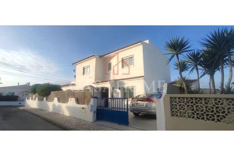 Villa i Carvoeiro, Faro, Carvoeiro - € 675.000 | Ref: 7261 - foto 1