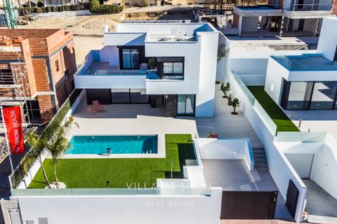 Villa a Ciudad Quesada, Alicante, Ciudad Quesada - € 560.000 | Ref: V4S2163 - foto 2