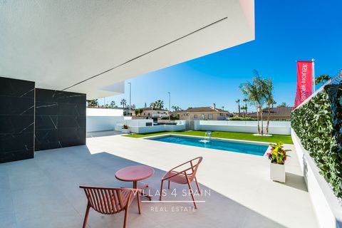Villa a Ciudad Quesada, Alicante, Ciudad Quesada - € 560.000 | Ref: V4S2163 - foto 10