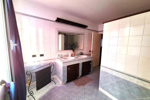 Villa a Massa, Massa and Carrara, Massa - € 900.000 | Ref: 299 - foto 20