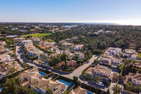 Villa i Almancil, Faro, Almancil - € 2.750.000 | Ref: LBRT242 - foto 31