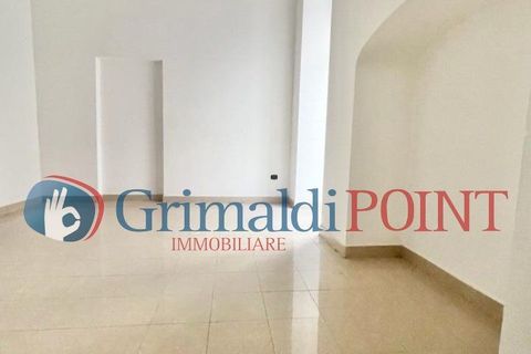 L'establiment comercial a Lecce, Lecce, Lecce - € 700/mes | Ref: 700DESIMONE - foto 9