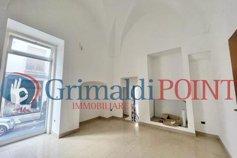 L'establiment comercial a Lecce, Lecce, Lecce - € 700/mes | Ref: 700DESIMONE - foto 11