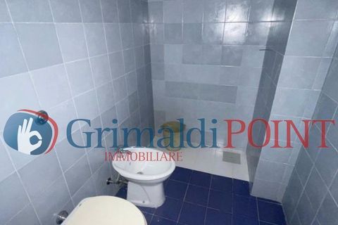 L'establiment comercial a Lecce, Lecce, Lecce - € 700/mes | Ref: 700DESIMONE - foto 15