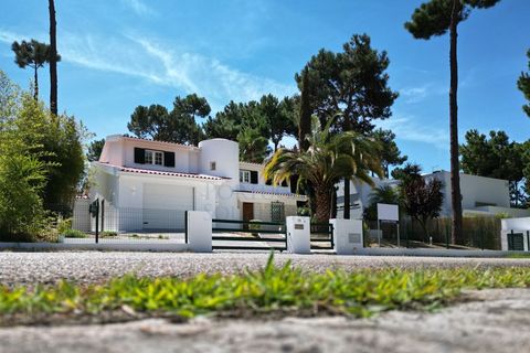 Villa i Almada, Setubal, Almada - € 1.650.000 | Ref: 1316 - foto 1
