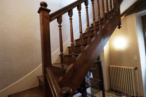 Villa a Luzy, Nievre, Luzy - € 165.000 | Ref: KB-23043 - foto 9