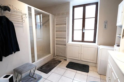 Villa a Luzy, Nievre, Luzy - € 165.000 | Ref: KB-23043 - foto 11