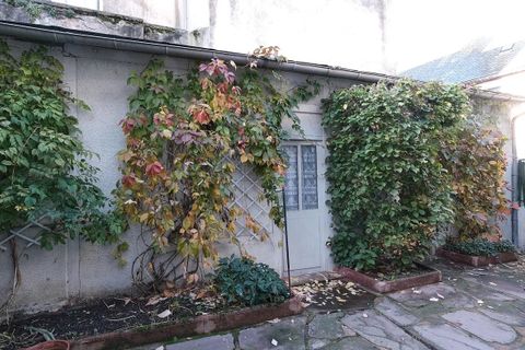Villa a Luzy, Nievre, Luzy - € 165.000 | Ref: KB-23043 - foto 24