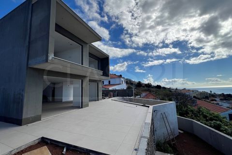Villa i Caniço, Madeira, Caniço - € 1.400.000 | Ref: CASA_CALÇADA - foto 3