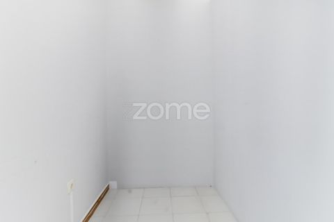 Erhvervsejendom i Penafiel, Porto, Penafiel - € 109.000 | Ref: ZMPT563569 - foto 9