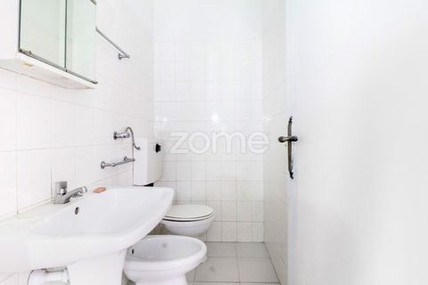 Erhvervsejendom i Penafiel, Porto, Penafiel - € 109.000 | Ref: ZMPT563569 - foto 12