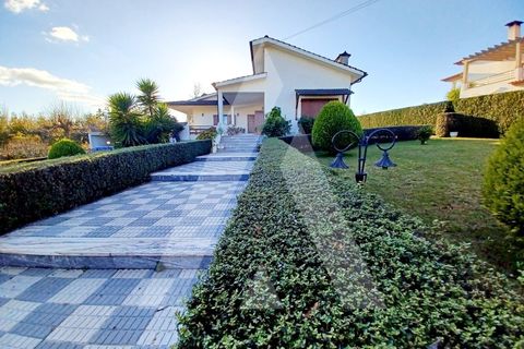 Villa i Rio de Loba, Viseu, Rio de Loba - € 800.000 | Ref: 1180397/23VS - foto 1