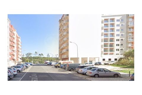 Helårsgrund i Rio de Mouro-Estacao, Lisbon, Rio de Mouro-Estacao - € 800.000 | Ref: 41724 - foto 5