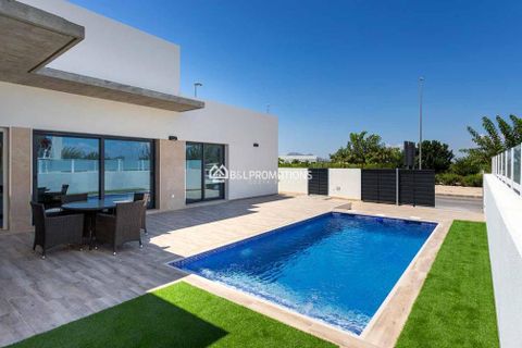 Villa a Daya Nueva, Alicante, Daya Nueva - € 380.000 | Ref: V610 - foto 8