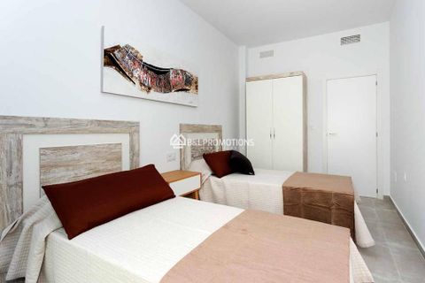 Villa a Daya Nueva, Alicante, Daya Nueva - € 380.000 | Ref: V610 - foto 19