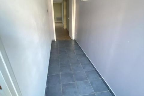 L'establiment comercial a Albert, Somme, Albert - € 19.680/mes | Ref: Albert_Cell_Com - foto 3