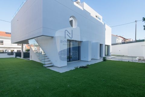 Villa i Odivelas, Lisbon, Odivelas - € 900 000 | Ref: ID 01003045-149 - foto 14