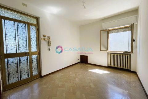 Villa i Pineto, Teramo, Pineto - € 75.000 | Ref: 26595113 - foto 7