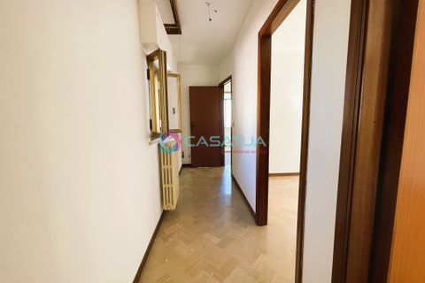 Villa i Pineto, Teramo, Pineto - € 75.000 | Ref: 26595113 - foto 13