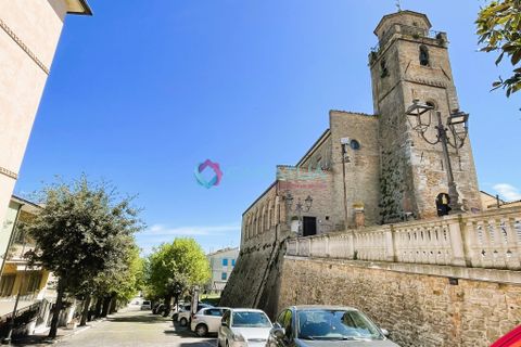 Villa i Pineto, Teramo, Pineto - € 75.000 | Ref: 26595113 - foto 42