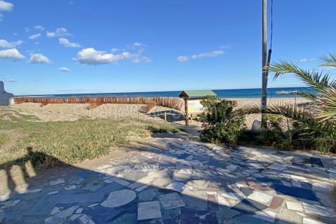 Villa i Denia, Alicante, Denia - € 1.290.000 | Ref: Villa Esther - foto 10
