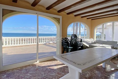 Villa i Denia, Alicante, Denia - € 1.290.000 | Ref: Villa Esther - foto 14