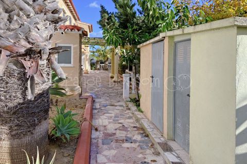 Villa i Denia, Alicante, Denia - € 1.290.000 | Ref: Villa Esther - foto 36
