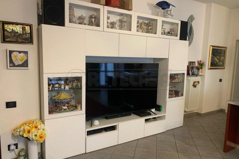 Leilighet i Seriate, Bergamo, Seriate - € 140 000 | Ref: APOMM01 - foto 3