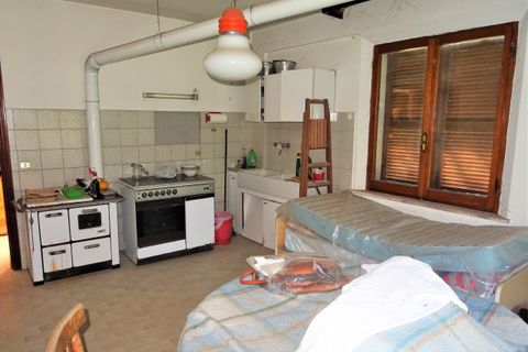 Villa a Trecastelli, Ancona, Trecastelli - € 190.000 | Ref: AN040 - foto 2