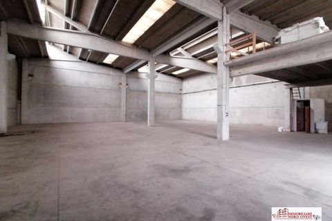 Erhvervsejendom i Bareggio, Milan, Bareggio - € 520.000 | Ref: CAP133 - foto 3