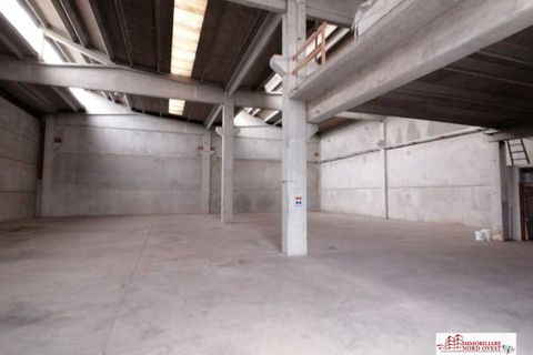 Erhvervsejendom i Bareggio, Milan, Bareggio - € 520.000 | Ref: CAP133 - foto 7