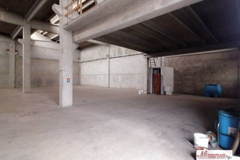 Erhvervsejendom i Bareggio, Milan, Bareggio - € 520.000 | Ref: CAP133 - foto 8