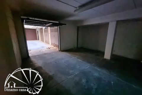 Garage i Prato, Prato, Prato - € 45.000 | Ref: DC37 - BOX - foto 4