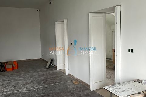 Villa i Massa, Massa and Carrara, Massa - € 550.000 | Ref: 2820 - foto 2