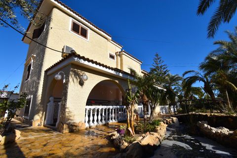 Villa en Elche, Alicante, Elche - € 750.000 | Ref: CHALPB/10946 - photo 17