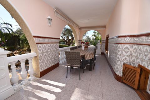 Villa en Elche, Alicante, Elche - € 750.000 | Ref: CHALPB/10946 - photo 27