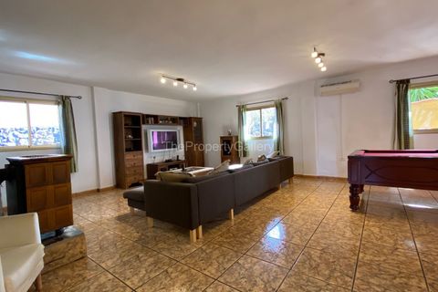 Villa a Adeje, Tenerife, Adeje - € 1.011.000 | Ref: D1589 - foto 11