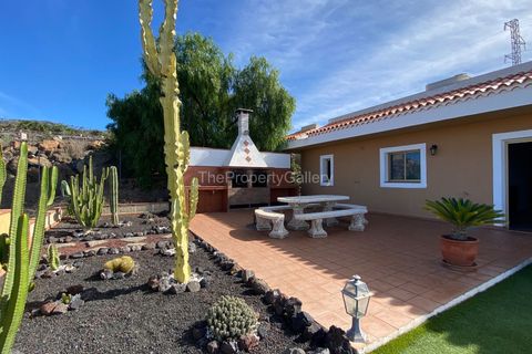 Villa a Adeje, Tenerife, Adeje - € 1.011.000 | Ref: D1589 - foto 36