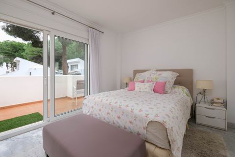 Rækkehus i Estepona, Malaga, Estepona - € 450.000 | Ref: CRK0036 - foto 15