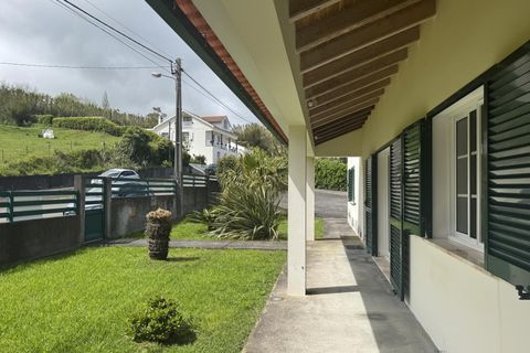 Byhus i Horta, Faial, Horta - € 465.000 | Ref: 1044 - foto 12