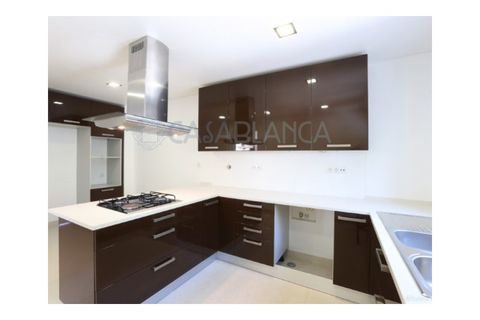 Villa i Alcabideche, Lisbon, Alcabideche - € 1.800.000 | Ref: MOC0041 - foto 13