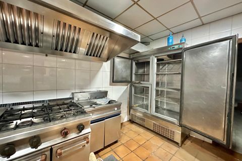 Erhvervsejendom i Aller, Asturias, Aller - € 1.000.000 | Ref: QPE00271/10606 - foto 16