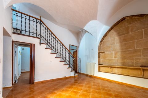 Stadthaus in Campos, Mallorca, Campos - € 1.100.000 | Ref: 67987 - Foto 8
