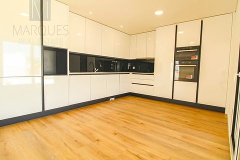 Villa in Corroios, Setubal, Corroios - € 795.000 | Ref: CAS_494 - foto 3