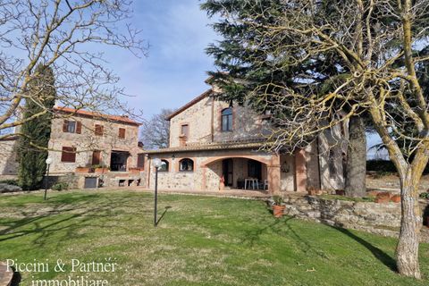 Villa a Ficulle, Terni, Ficulle - € 1.600.000 | Ref: TR05 - foto 2