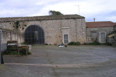 Villa a Ragusa, Ragusa, Ragusa - € 100.000 | Ref: CS020 - foto 8