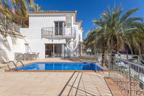Villa i Lloret De Mar, Gerona, Lloret De Mar - € 1.500.000 | Ref: PH103001/3699 - foto 2