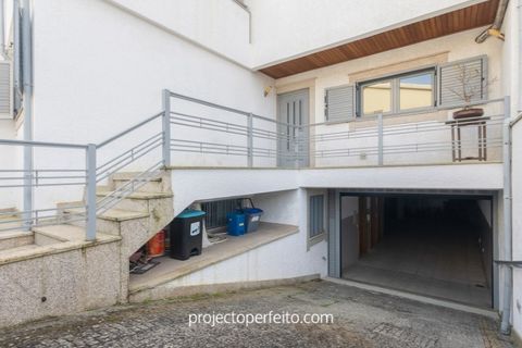 Rækkehus i Espinho, Aveiro, Espinho - € 359.000 | Ref: 3540 - foto 1